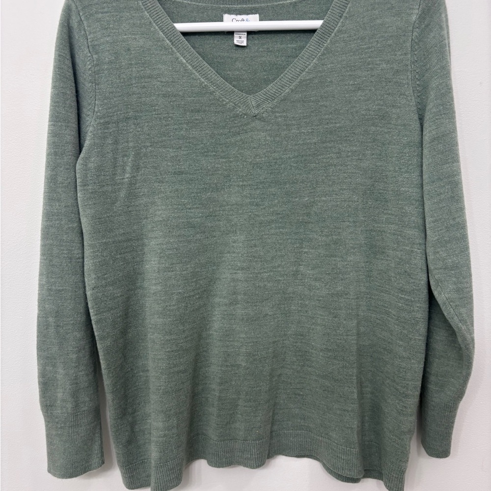 Woman’s 1X Croft & Barrow Sage V-Neck Sweater